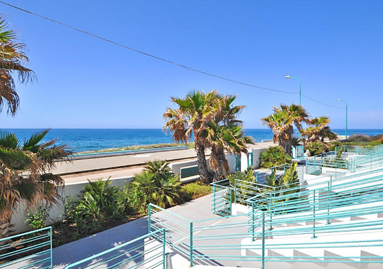 Aparthotel Terrazze Del Mare Racale Exterior foto
