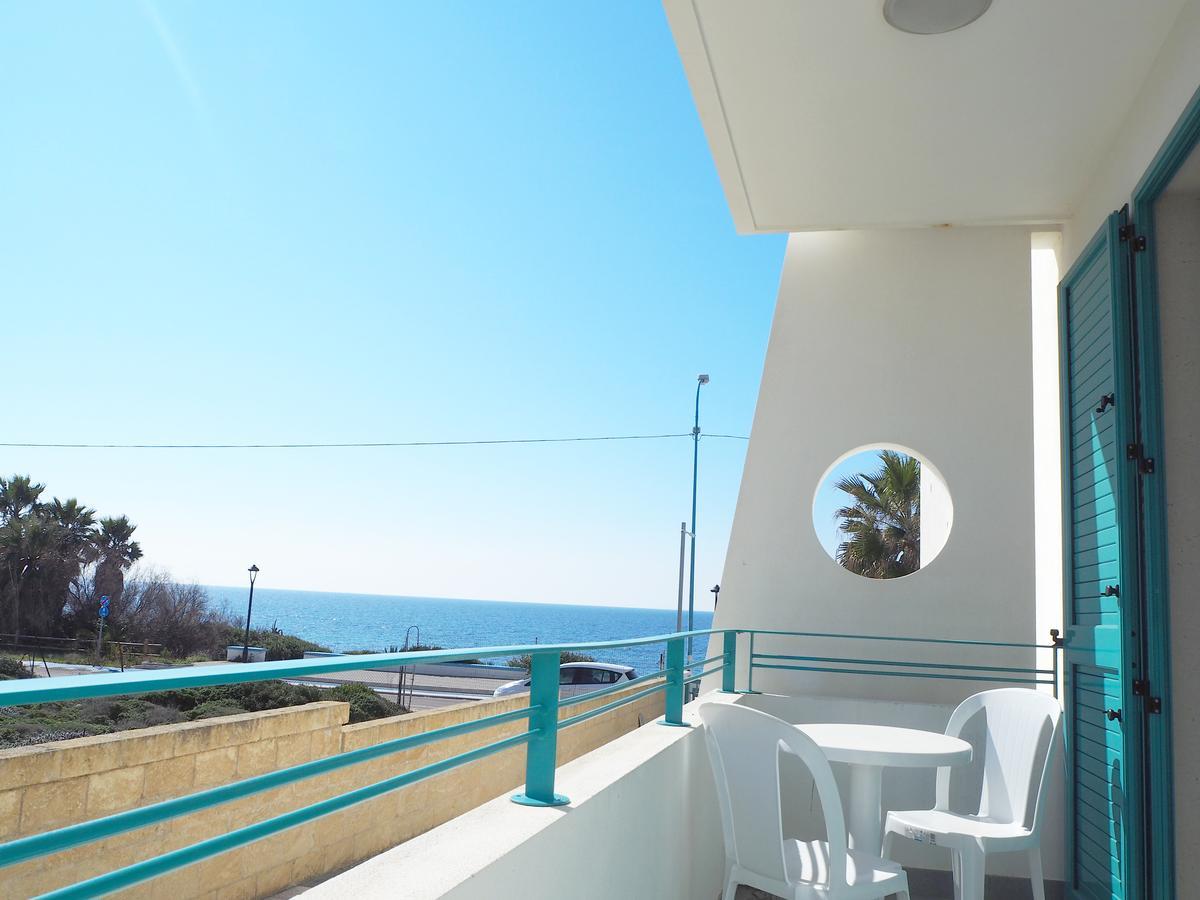 Aparthotel Terrazze Del Mare Racale Exterior foto
