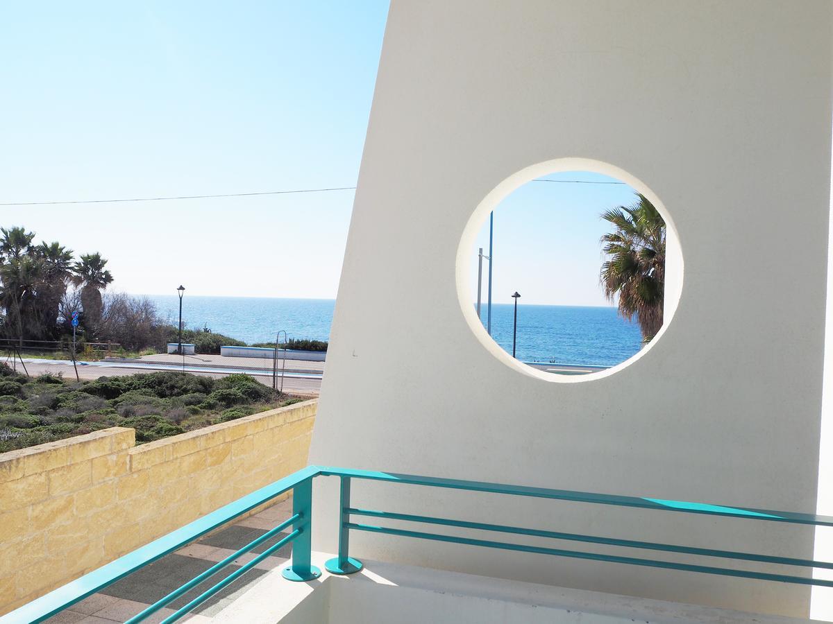 Aparthotel Terrazze Del Mare Racale Exterior foto
